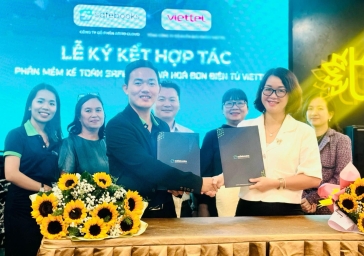 Lễ kí kết hợp tác Phần mềm kế toán Safebooks và Viettel HCM – Tổng Công ty Viễn Thông Viettel